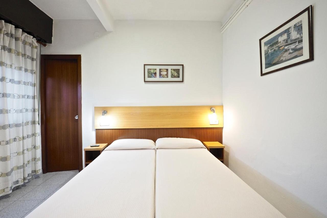 Hostal Ballestero Barcelona Exterior foto