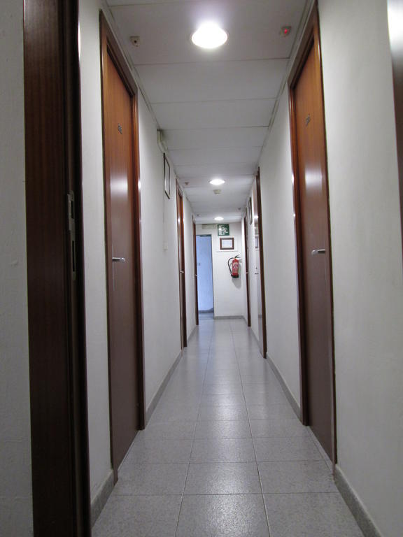 Hostal Ballestero Barcelona Exterior foto
